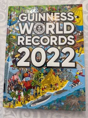 Guinness World Records 2022 Hardcover Book - Colorful Illustrations Kids Teens